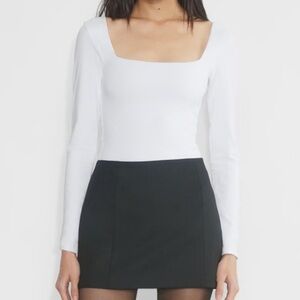 Aritzia Contour Squareneck Longsleeve Bodysuit - Bright White, XS